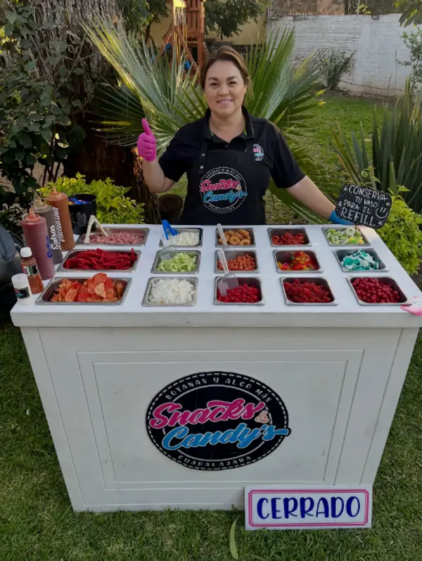 Portada de Snacks & Candys