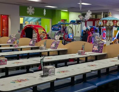 Chuck E. Cheese’s photo 2