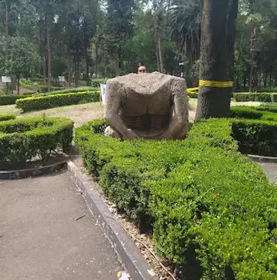 Parque Hundido Luis G. Urbina photo 3