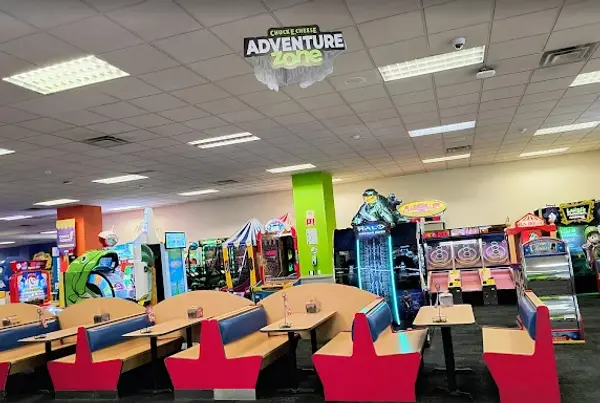 Portada de Chuck E. Cheese’s