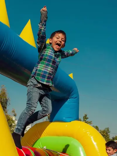 Infans Foto y Video photo 2