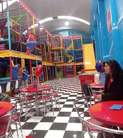 Salón Fun & Joy photo 1