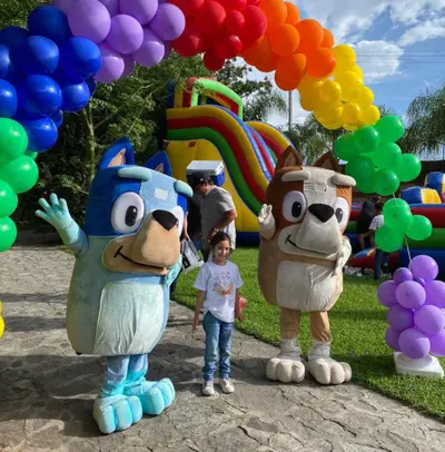 Funny colors shows photo 3