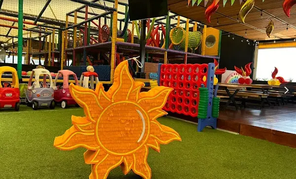 Portada de Salón Playco