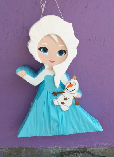 El Castillo de las Piñatas thumbnail 1