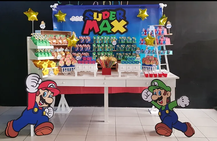 Bakery Cups and Candy Bar 