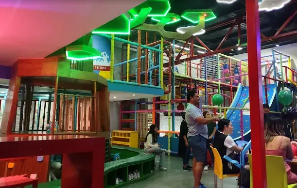 Color Box San Nicolas thumbnail 2