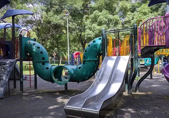 Parque La Tapatia thumbnail 3
