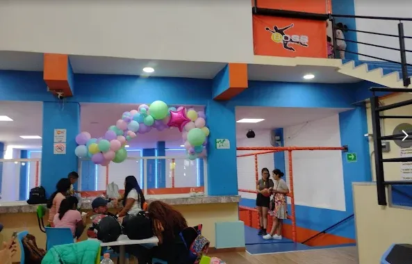 Parque de Trampolines GO Jumpin