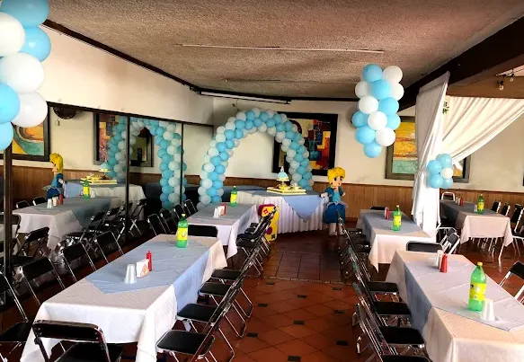 Salon de eventos Dino thumbnail 1