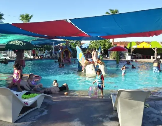 Parque acuático El Charco thumbnail 1