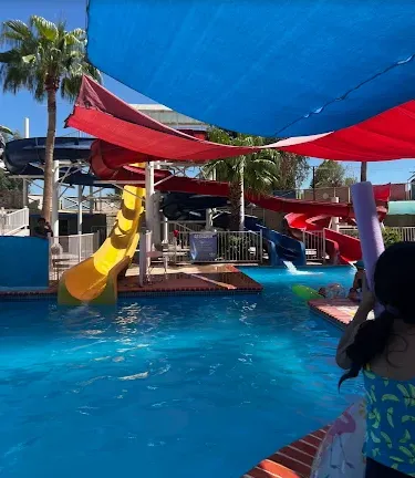 Parque acuático El Charco thumbnail 4