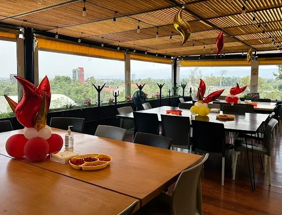 Salón Playco thumbnail 1